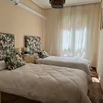 Urban Apartamento *